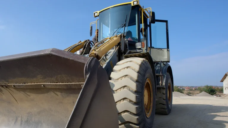 Why Aftermarket Hitachi Excavator Parts Online Save Money