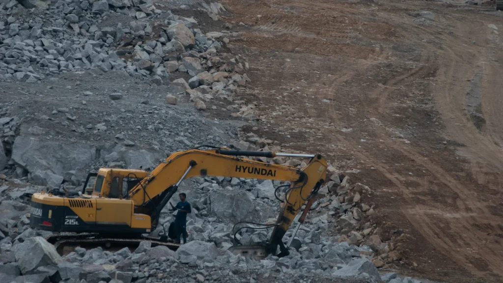Understanding the Main Parts of an Excavator