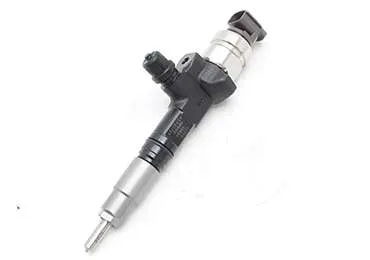 1J770-53050 Fuel Injector