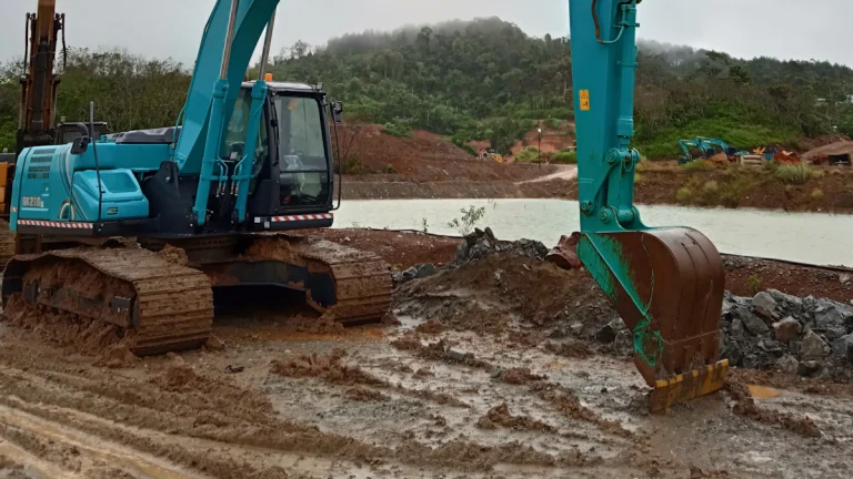 Find Kobelco Excavator Parts Near Me in 2025