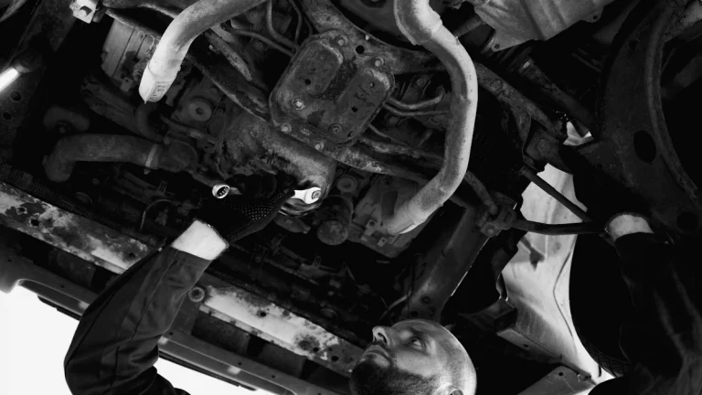 How to Maintain Mini Excavator Undercarriage Parts in 2025