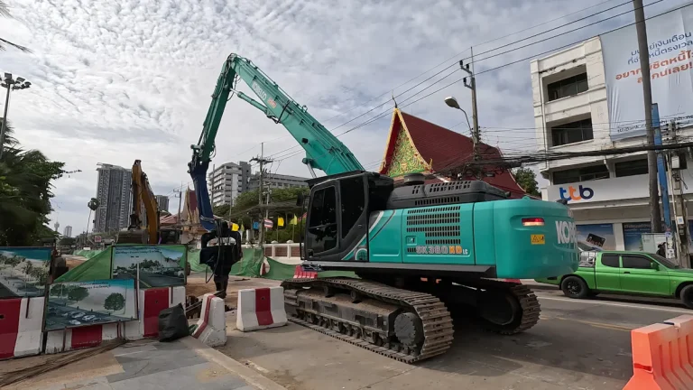 Don’t Skip Checking Excavator Final Drive Oil!
