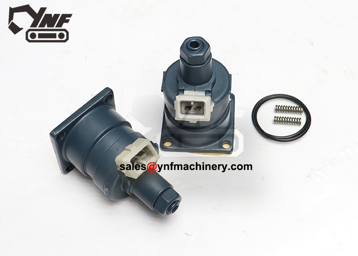Hitachi EX200-2 hydraulic PC control valve