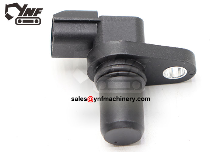 YNF16478 Kubota speed sensor close-up