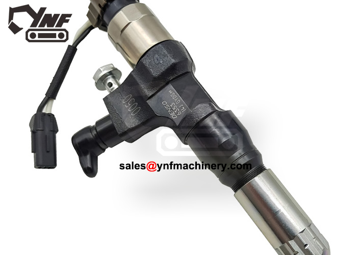 Denso-style common rail injector for J05E