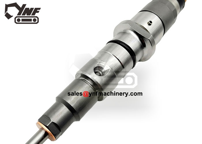 high-pressure fuel injector for 6D114 diesel engine
