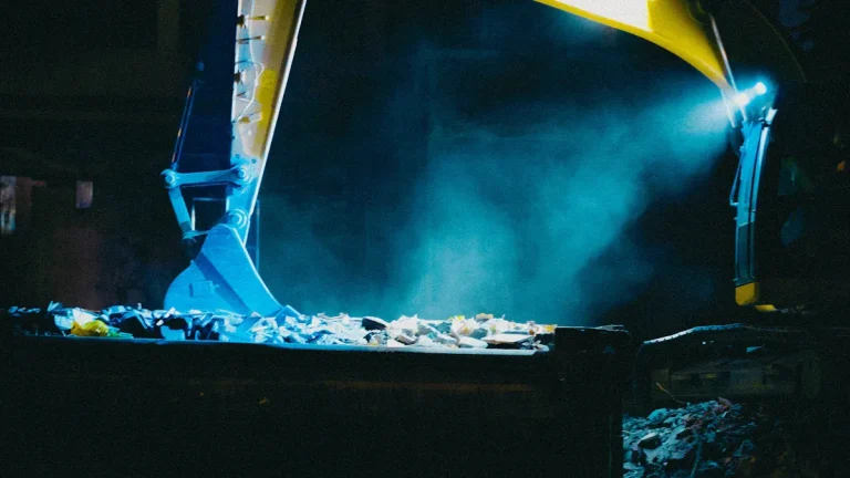 How to Choose the Right Hydraulic Excavator Parts from China in 2025