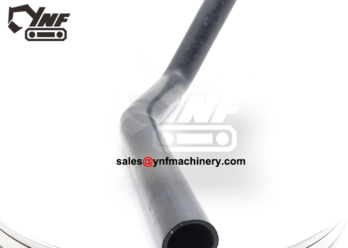 Reinforced rubber radiator hose for CAT cooling system