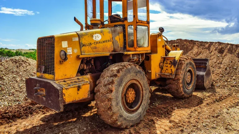 Main Types of Excavator Wheel Parts and Their Functions Explained