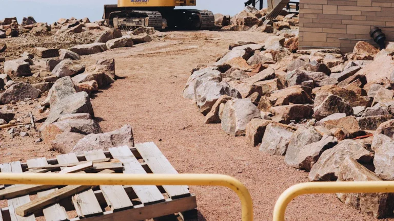 A complete guide to 1998 John Deere 80 excavator specifications and parts