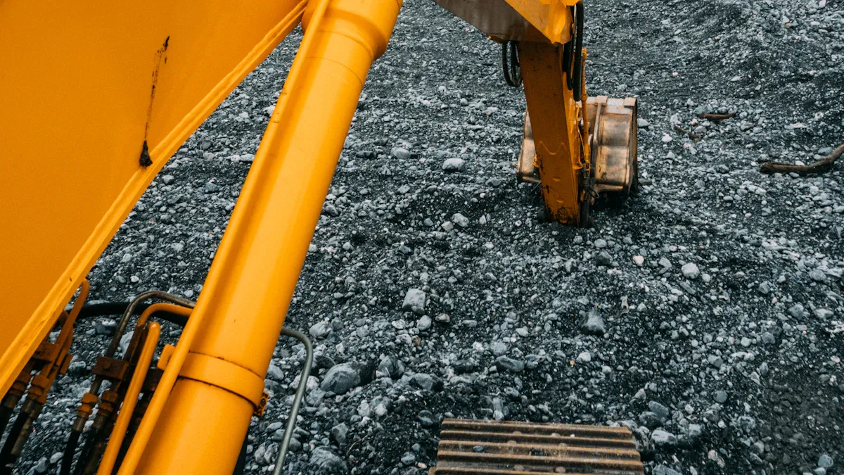 Excavator Hydraulic Pump Maintenance