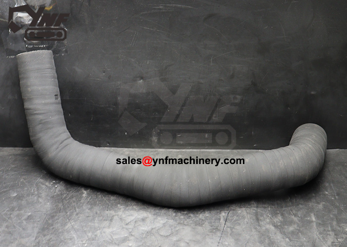 YNF17519 14X-03-35711 radiator hose