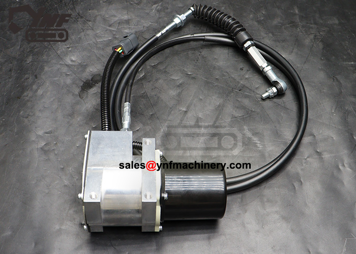 YNF01151 21EN-32200 throttle motor for Hyundai excavator