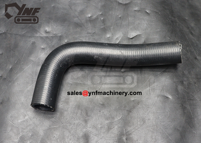 Engine cooling system hose YNF17101 aftermarket replacement