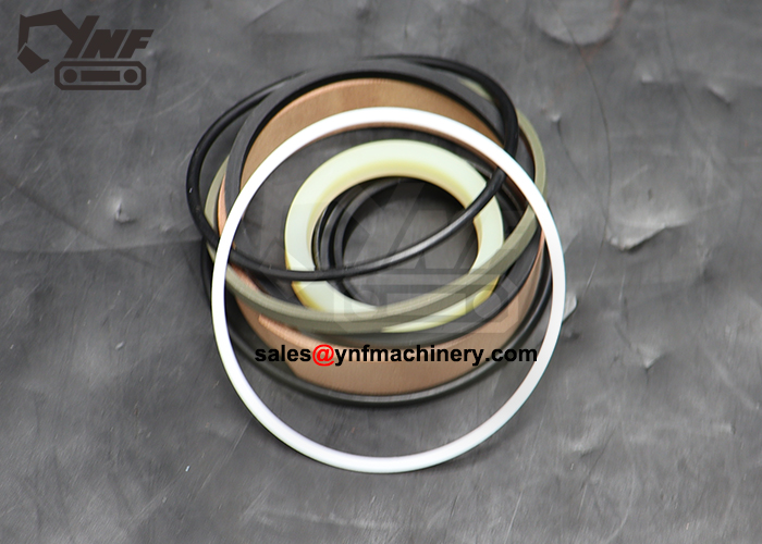 Tilt cylinder repair seals for D21A-6