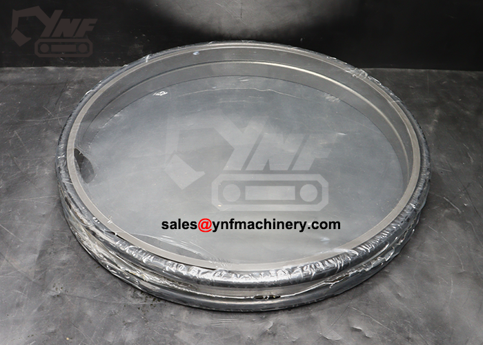 Excavator final drive floating oil seal