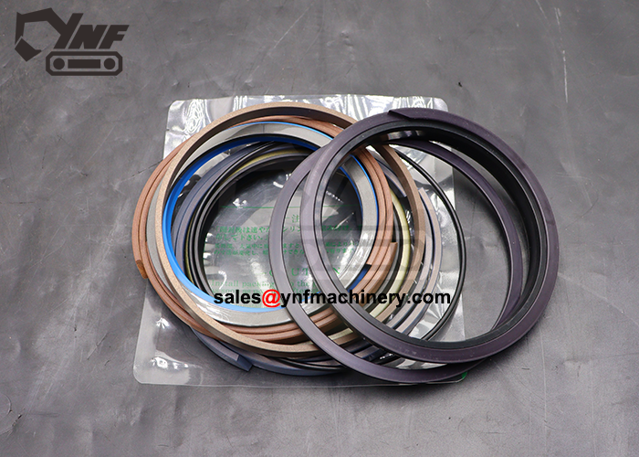 Excavator arm cylinder sealing components