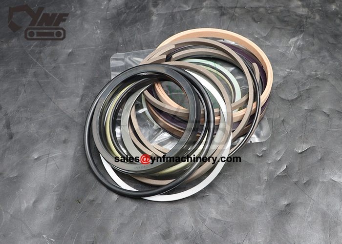 Excavator boom cylinder sealing components