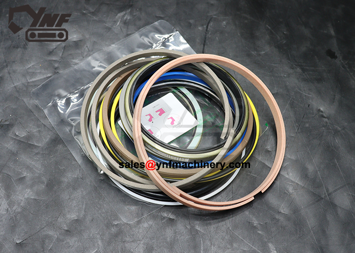 Excavator arm cylinder sealing components