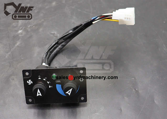 130215 AC control box for loader cabin