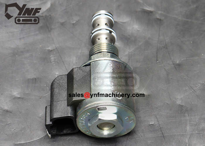 YNF17715 valve assembly