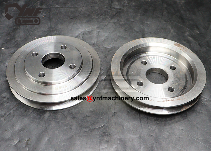 YNF17237 water pump pulley