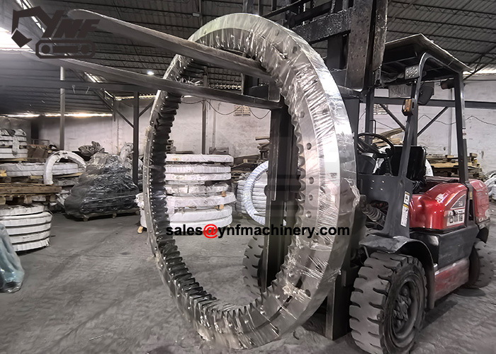 Kobelco SK380-10 slewing ring bearing