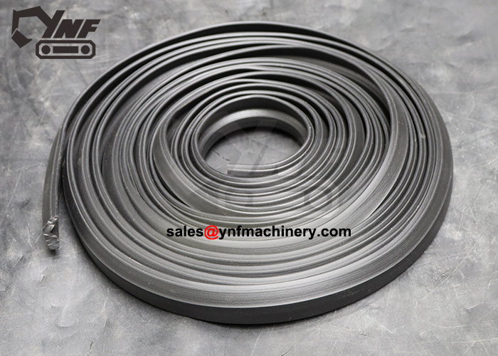 Small size black rubber seal for PC200-6 excavator