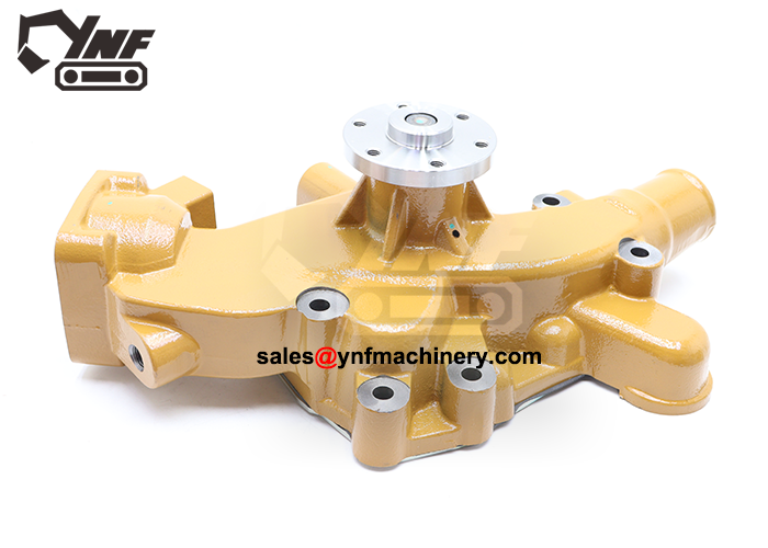 PC200-6 6D95 water pump