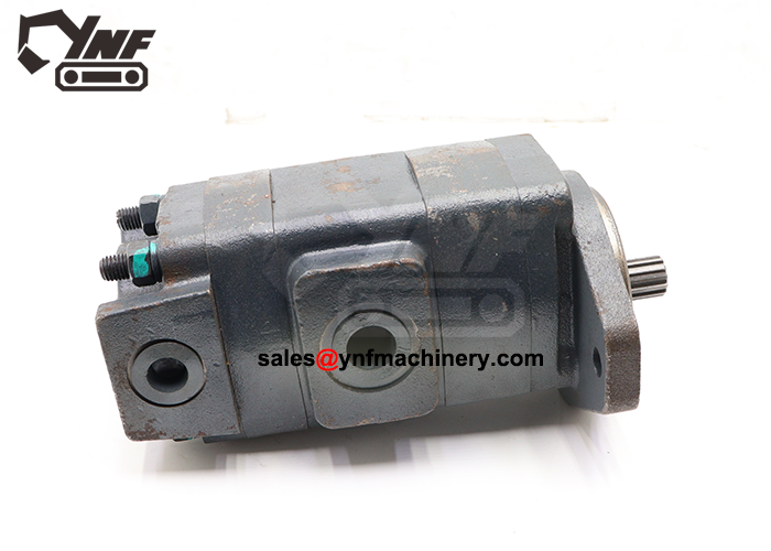 Excavator engine cooling fan motor