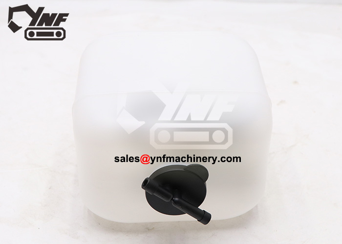 Durable high-temperature water tank