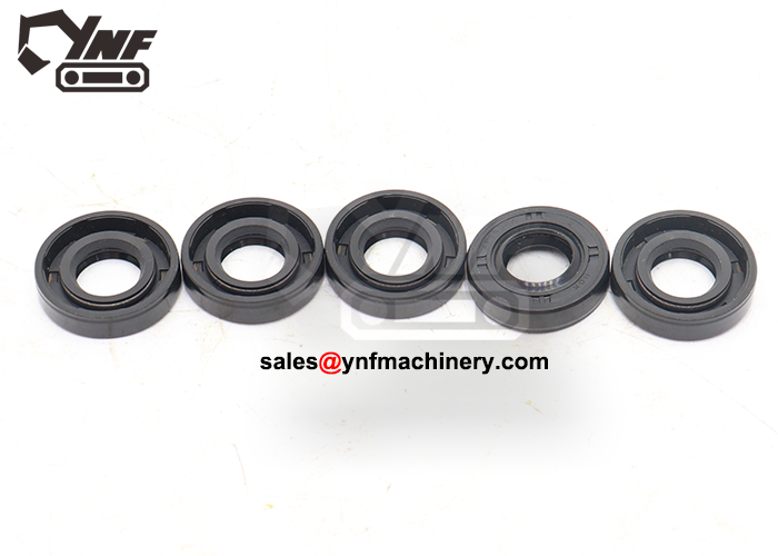 Oil resistant shaft seal 15x30x7