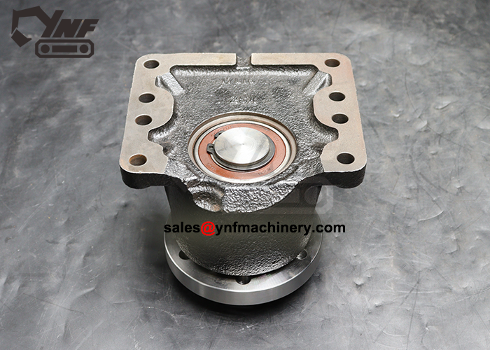 Radiator fan hub CAT E320D2