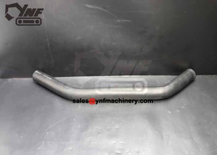 E320GC radiator lower hose