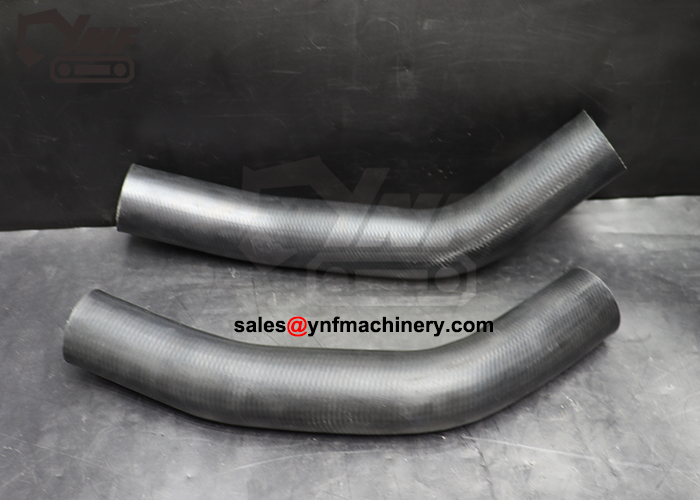 YNF15728 upper radiator hose