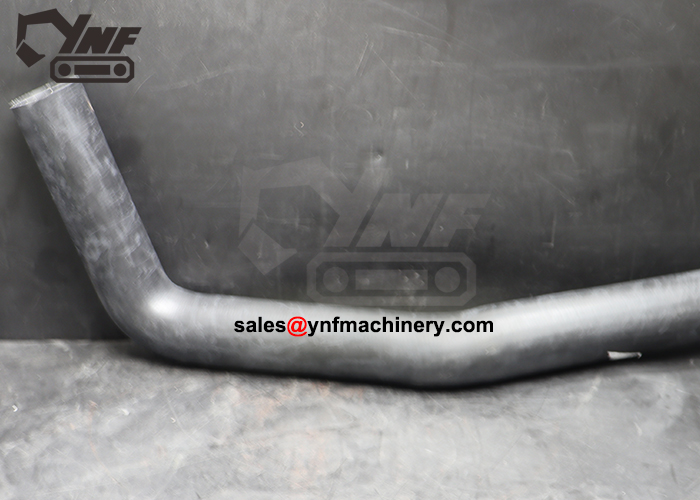 Excavator lower radiator hose