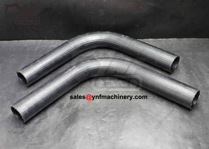 PC750-8 upper water hose