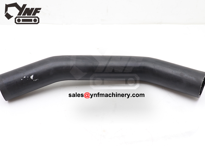 Engine cooling upper hose