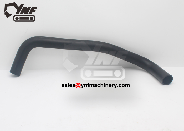 Engine cooling lower hose