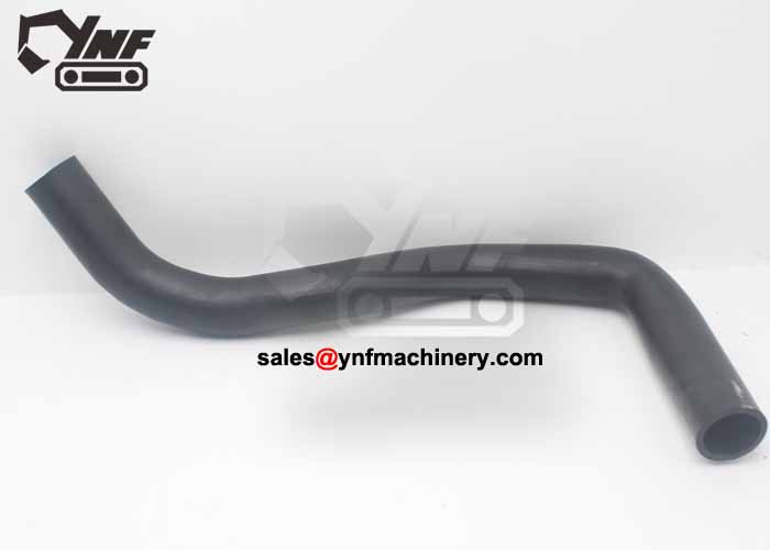 Engine cooling lower hose