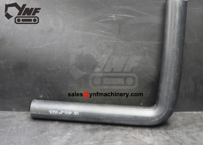 Radiator inlet hose for LCG922E