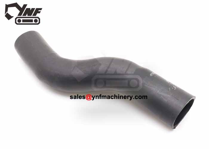 PC128 / PC138 cooling system hose