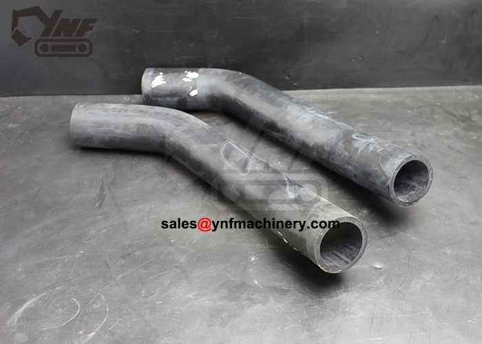 Coolant water hose upper