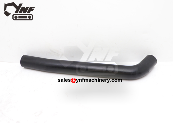 Coolant water hose upper