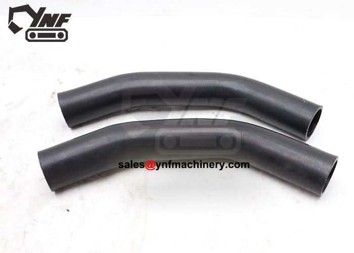 Coolant water hose upper