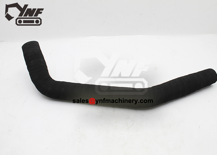 Coolant water hose upper