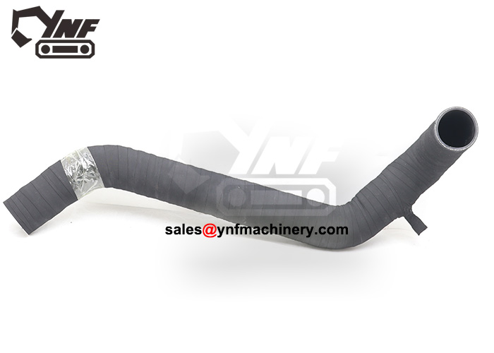 Coolant water hose upper