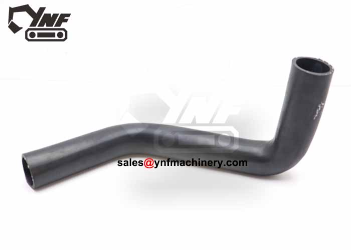 Upper radiator coolant connection