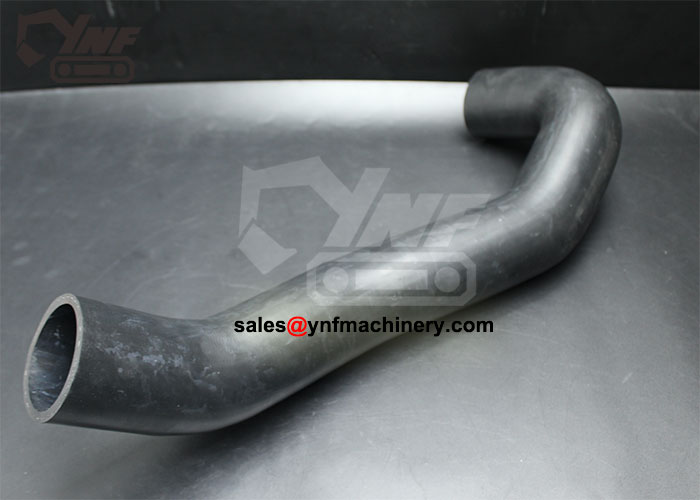 Engine cooling lower hose