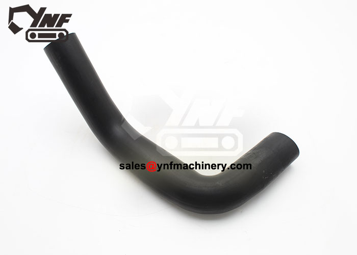 YNF12607 upper radiator hose
